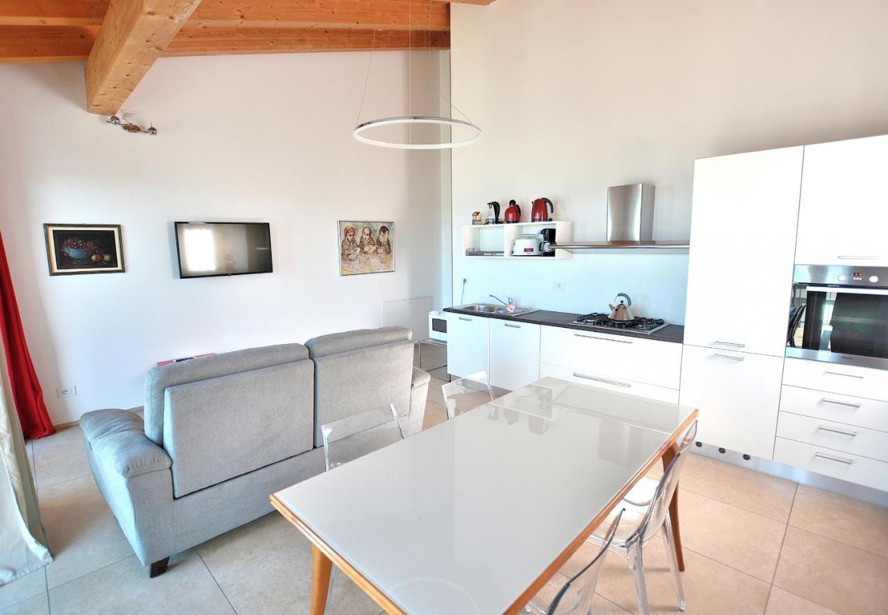 South Apartment With Pool 토리델베나코 외부 사진